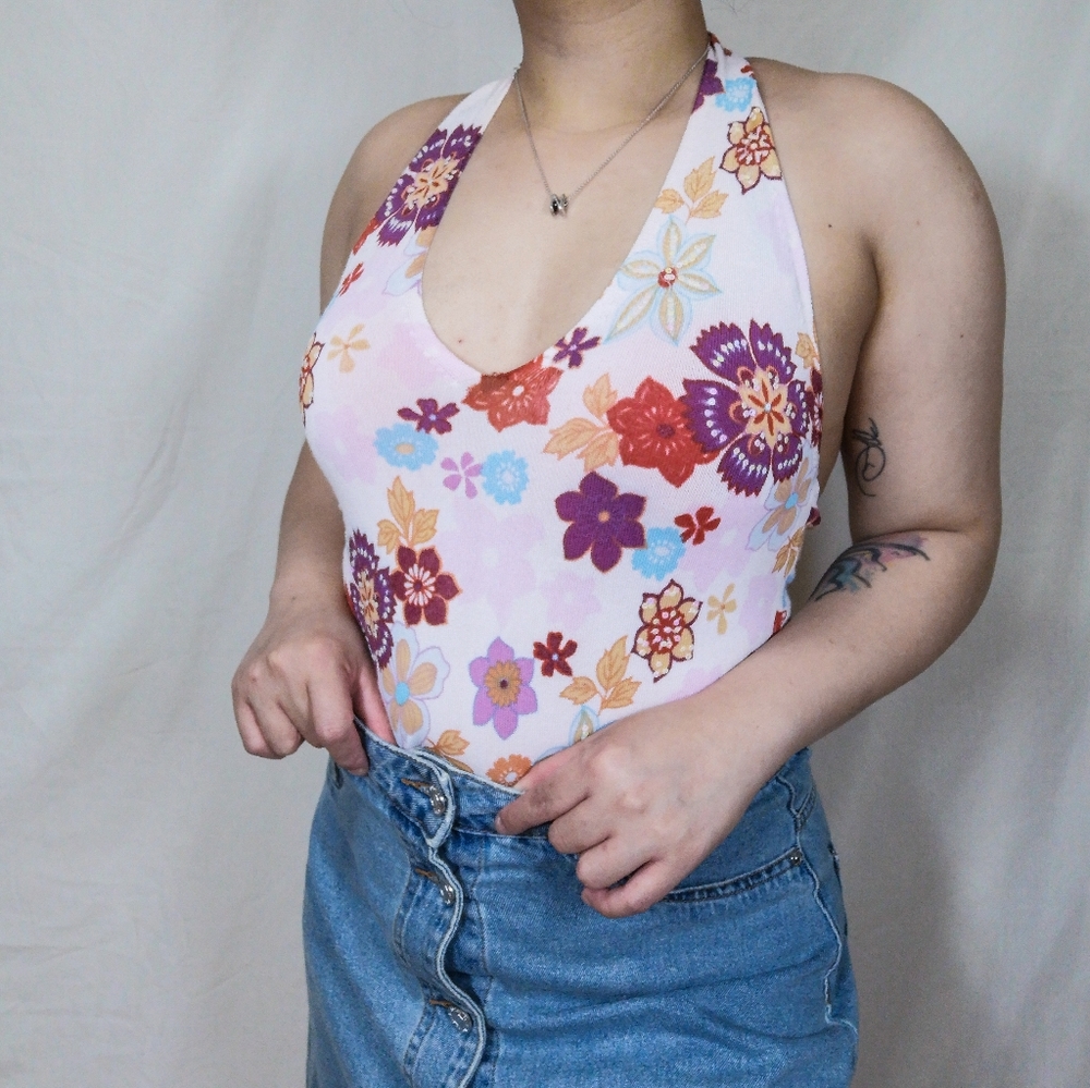 Y2k Deep V-neck Pink Floral Halter Top With Sequence Detailing
